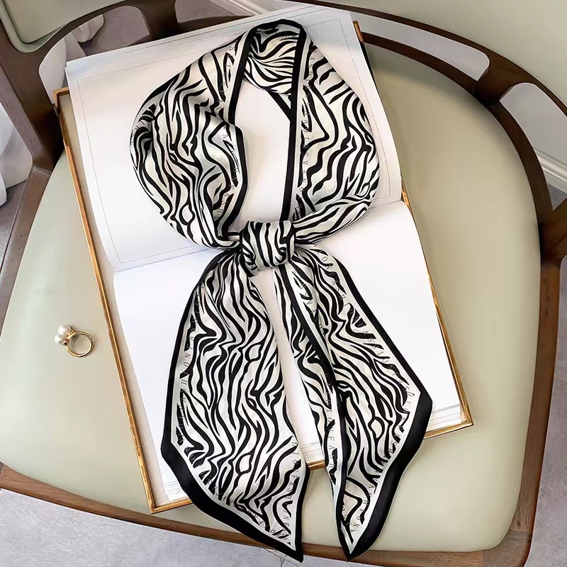 Luxury Zebra Print Silk Square - đánh giá và giá Luxury Bags China
