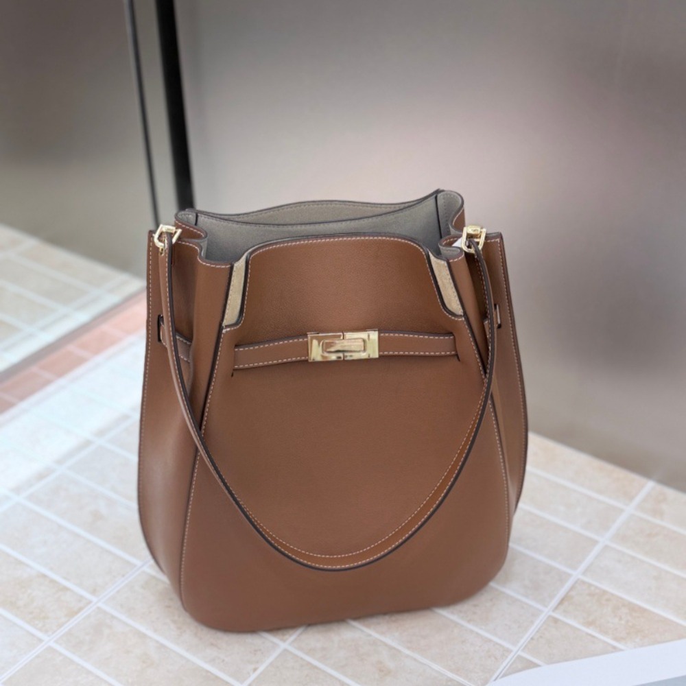 New Bucket Bag Old Money Wind  - đánh giá và giá Luxury Bags Leather