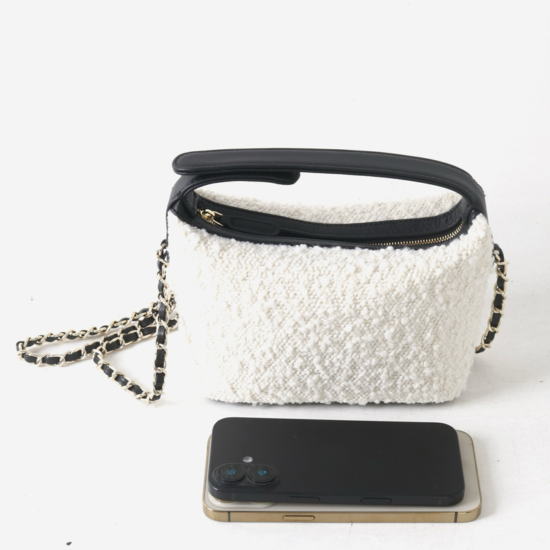 Leather Classic Mini Hobos Bag - đánh giá và giá Luxury Bags Leather